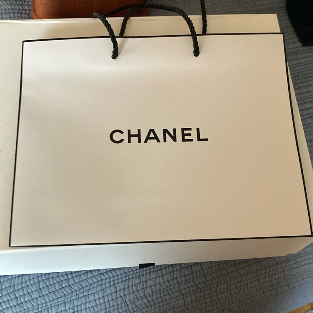 Small Chanel shopping bag